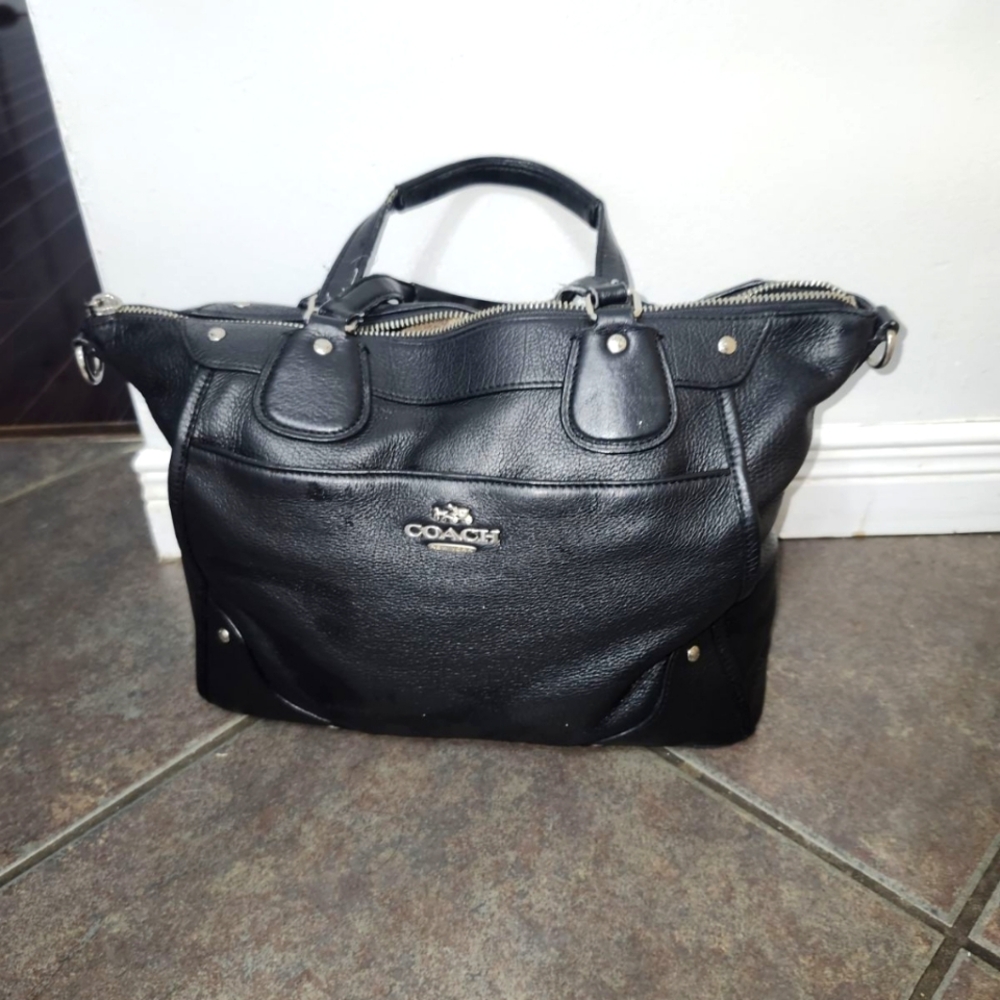 Coach Shoulder Bag